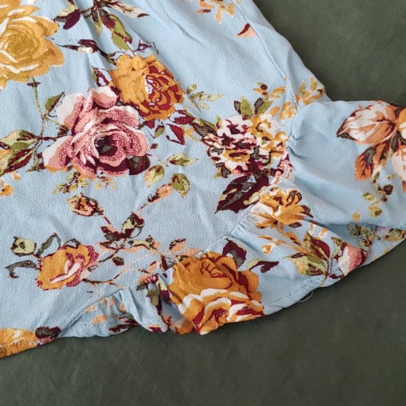 Surplice Floral Ruffle Mini Dress-Great for Spring - Picture 3 of 4